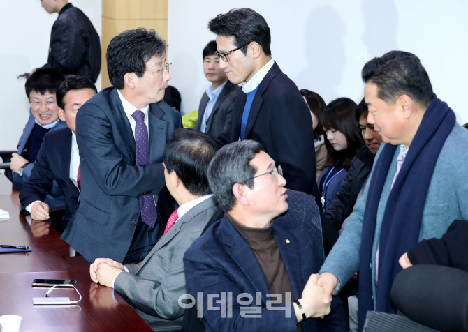 [포토]인사 나누는 비박