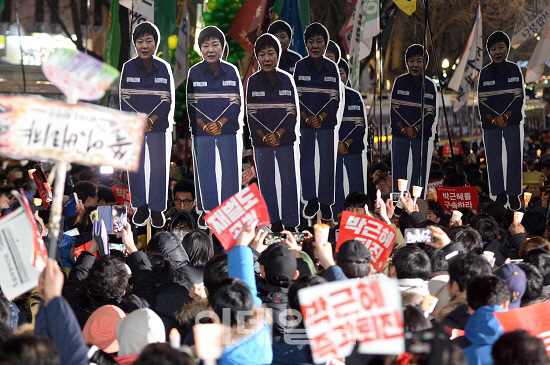 ②'5大 돌발악재' 내년 경제 멍든다