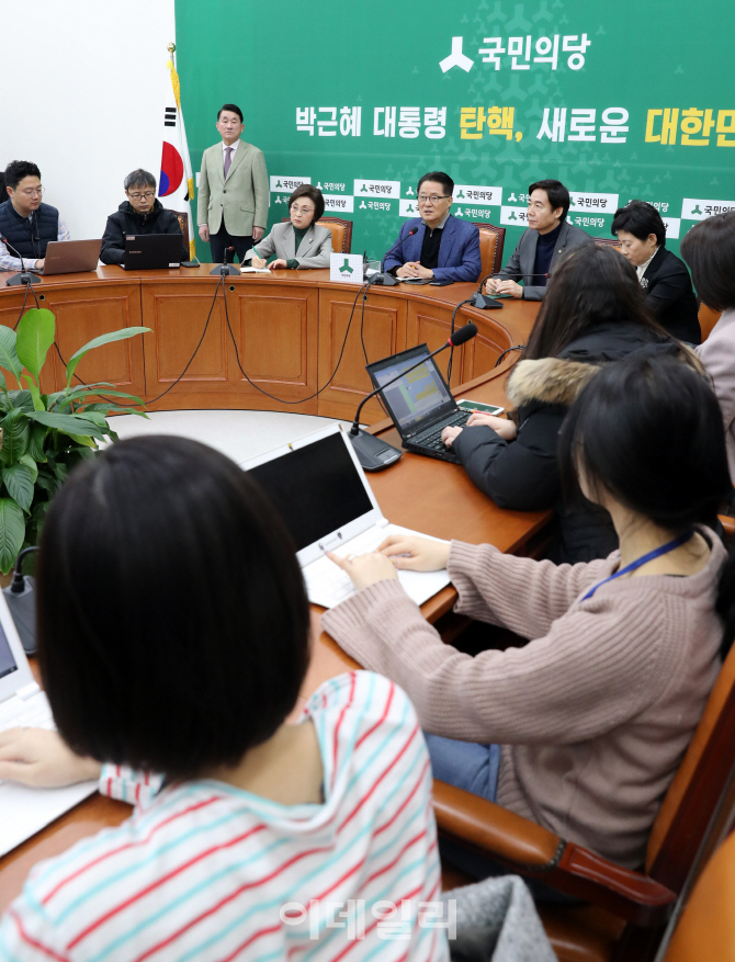 [포토]박지원 원내대표, 기자간담회
