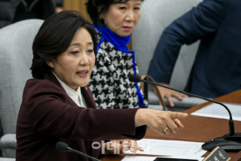 "왜 정현식 못 막았어?"…박영선, 최순실 은폐지시 녹취파일 추가 공개