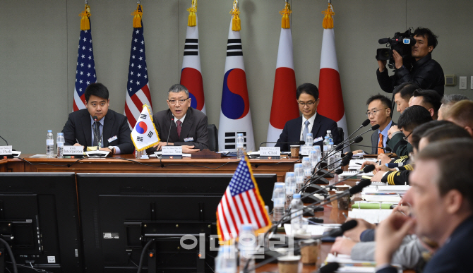 국방부 "日 군사협정 맺은 이후 첫 北 핵·미사일 정보 공유"