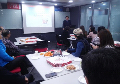 1인창조기업비즈니스센터, 교육 및 실질적인 창업 지원