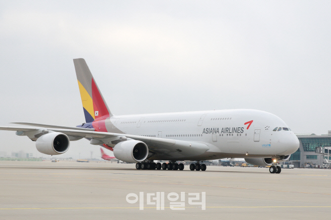 아시아나항공, 초대형 항공기 A380 여섯번째 도입…'장거리 노선 강화'