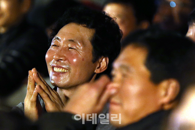 [포토]깨끗한 거리, 여러분 덕분입니다