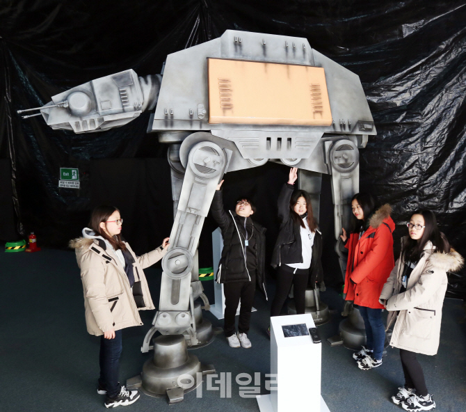 [포토] 스타워즈 로그원 특별전 -전투워커
