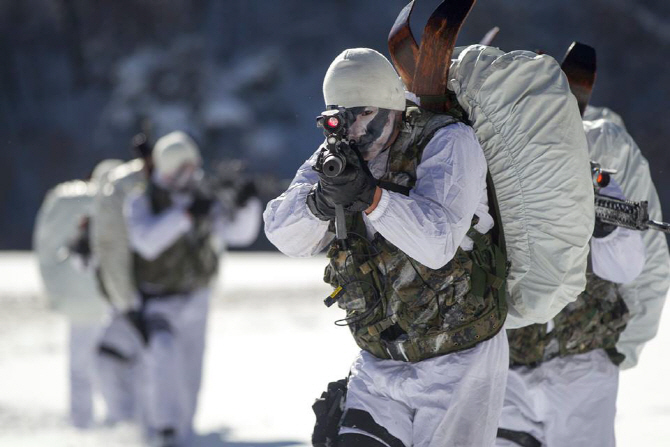  영하 15도의 추위마저 녹인 무적의 검은 베레                                                                                                                                                       