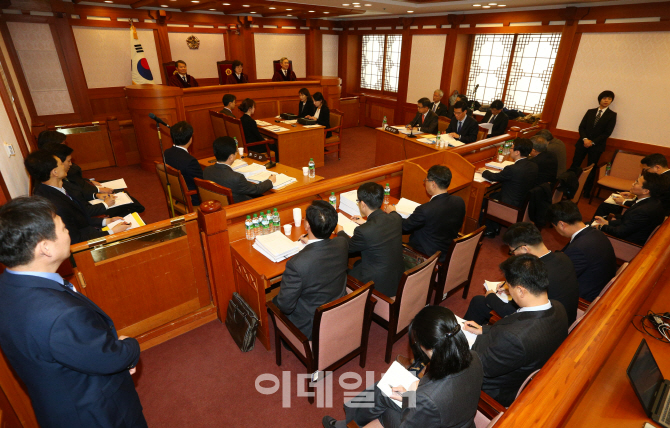 [포토]헌법재판소, '朴대통령 탄핵심판 마지막 준비절차기일'