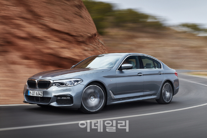 수입차, 작년 폭스바겐 사태로 성장률 감소..2017년 신차로 '승부'