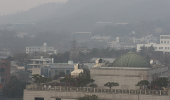 朴 탄핵심판 본무대 개막…헌재 오늘 1차 변론기일 심리 착수