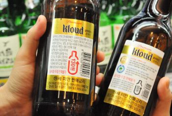 빈병 보증금 올랐더니…그대로 소주·맥주값 인상 직격탄 `서민 경제 한숨`