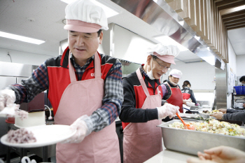 [포토]KT노동조합, 창립 35주년 기념 봉사활동