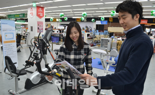 전자랜드, ‘헬스케어존’ 마련…“체험 후 사세요”