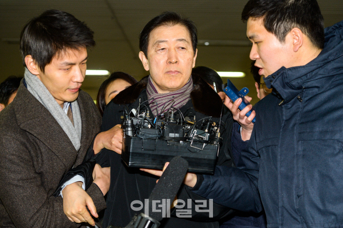 [포토]삼성 2인자 최지성 특검 소환, '이재용 소환 임박'