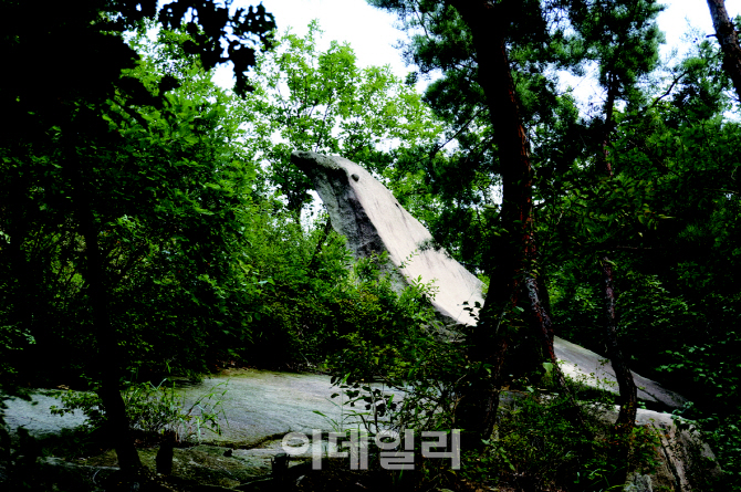 [포토] 서울 '전망 좋은곳, 테마산책길 40개소' - 수락벽운계곡 물개바위