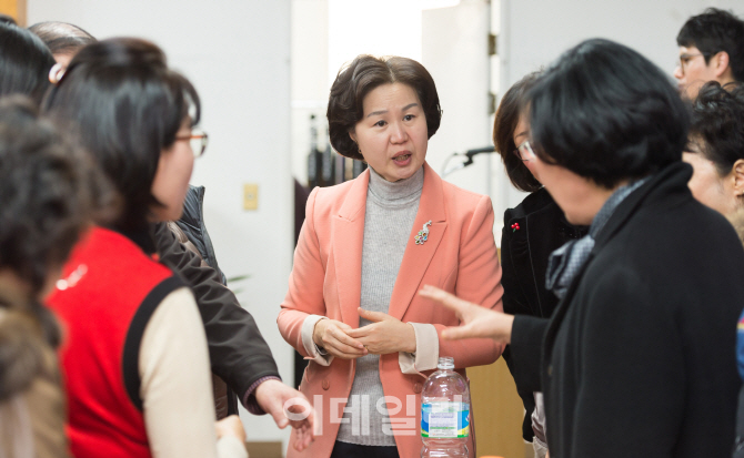 [포토] 주민과 대화하는 양천구청장
