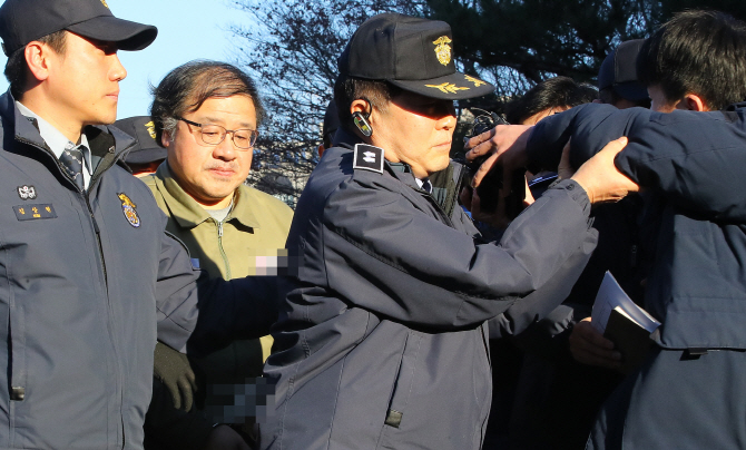 안종범 "朴, 'K스포츠' 롯데 70억 반환지시"