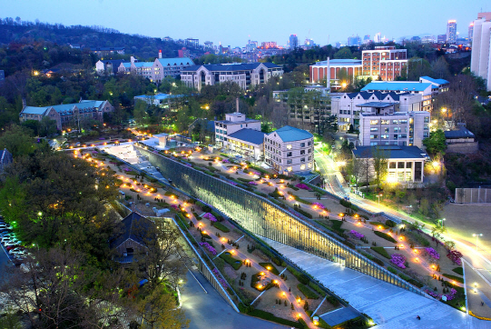 이화여대 '악성게시물 제보' 메뉴 신설…악플과의 전쟁 선포