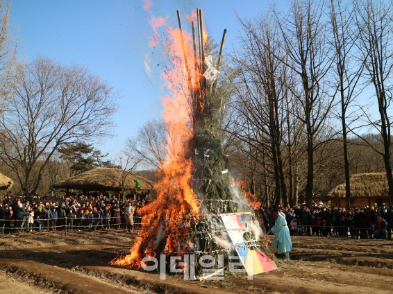 한국민속촌, 3대가 함께 즐기는 ‘설맞이 복잔치’