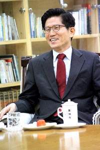 김문수, 설 연휴 직후 대권도전 공식 선언