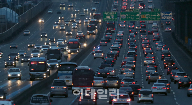 [포토]서두르는 귀경행렬
