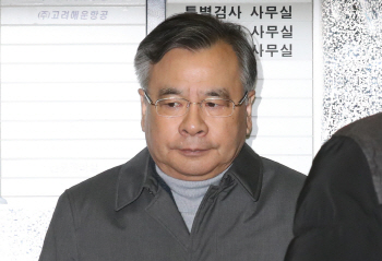 박영수 특검, 최순실 30일 11시 소환 통보…출석 불응할 듯