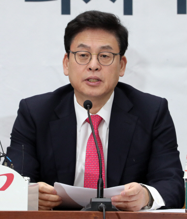 정우택 "반기문 개헌제안, 새누리도 같은 생각"