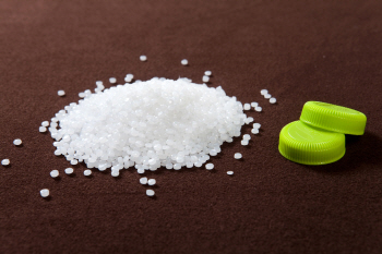 한화토탈 병뚜껑용 HDPE '세계일류상품' 선정.."기술력 입증"