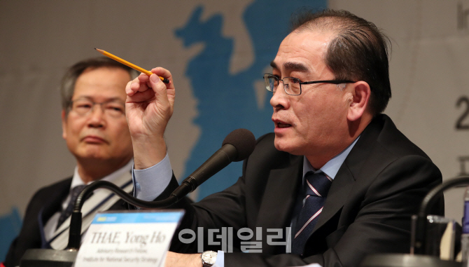 태영호 "제네바 합의는 김정일-클린턴의 사기합작품"(종합2보)