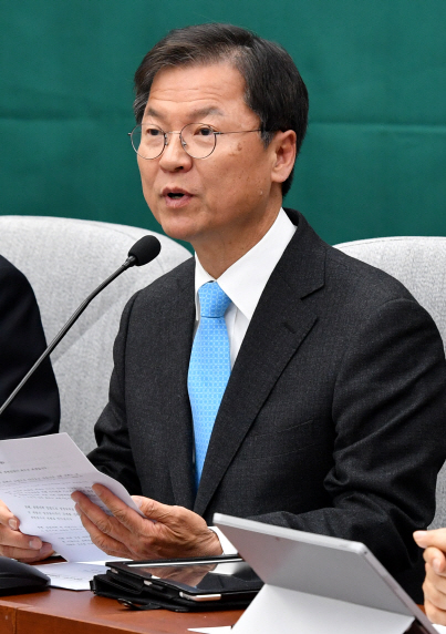천정배 “재벌 범죄에 대해 대통령 사면권 포기하겠다”