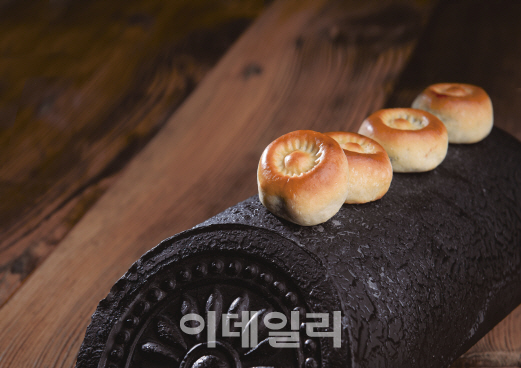 황남빵·벚꽃빵·수제초코파이…'빵' 먹으러오세요