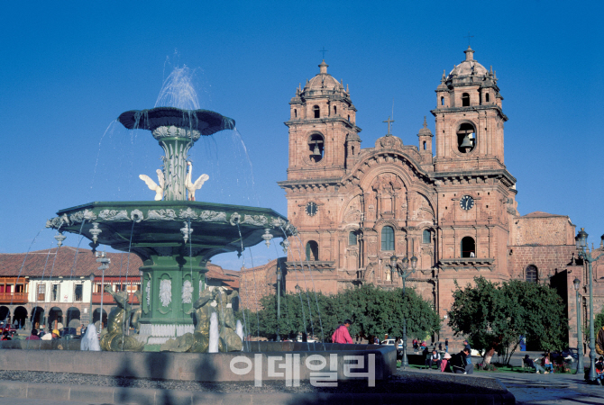 잉카제국 스페인 식민시절 건축물 '카소나' 재개관