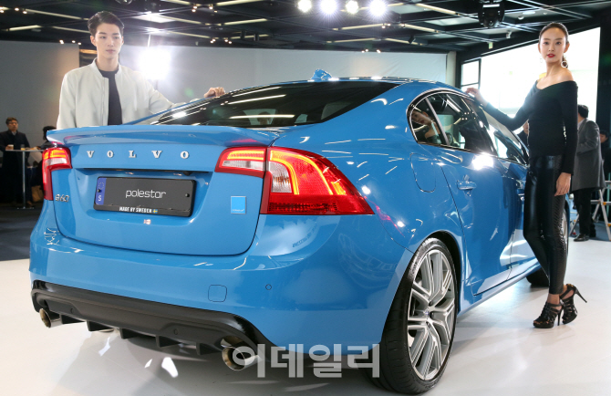[포토]'S60 폴스타'의 뒤라인