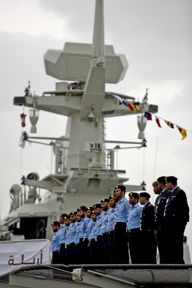  중동 최대 방산전시회.. 규모가 이 정도                                                                                                                                                            