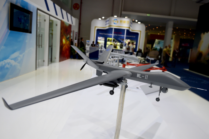  중국 차세대 무인공격기..IDEX                                                                                                                                                                     