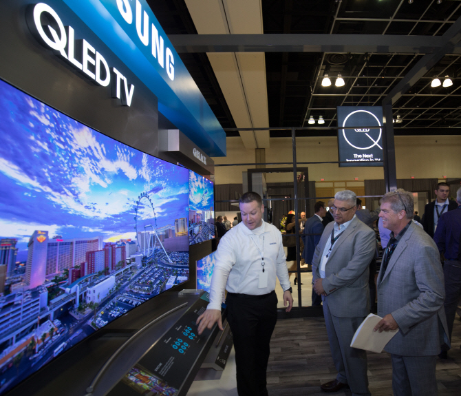 삼성전자, QLED TV로 북미 시장 공략 나서