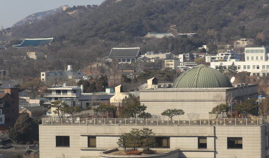 朴 대통령, 헌재 출석 안하기로 최종 결론(상보)