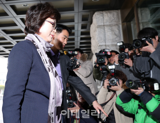 [포토]이정미 헌재소장 권한대행에 쏠린 관심