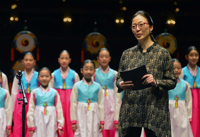 문훈숙 "한국발레 알려온 33년…이제는 세계로"
