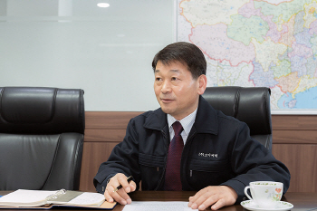  세계로 뻗어나가는 브이씨텍, 이인석 대표를 만나다