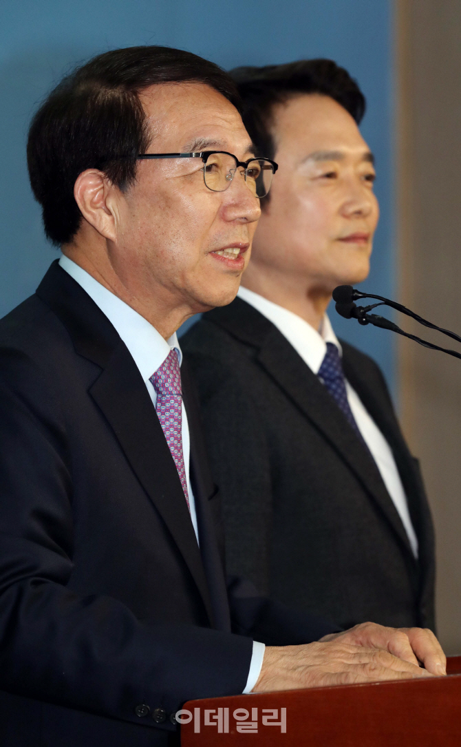 [포토]정치권에 토론회 제안하는 정운찬 전 국무총리