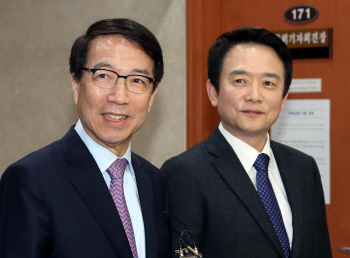 남경필·정운찬, 대선주자 대연정 토론제안.."정치연대는 아냐"(종합)