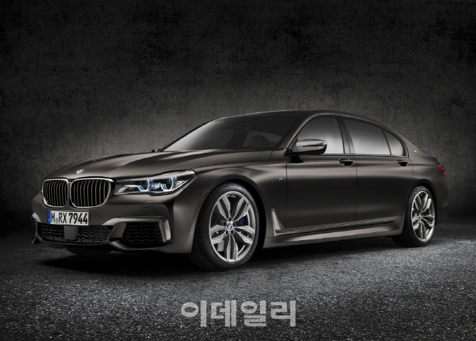 BMW ‘뉴 M760Li x드라이브’ 사전계약 실시… 2억2330만원