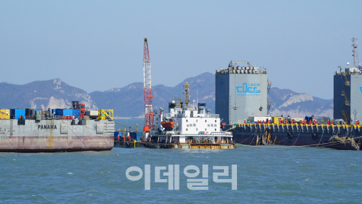 세월호 인양 테스트 완료.."22일 이후 인양일 결정"(종합)