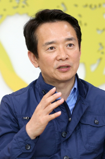 남경필 "수도 이전시 국회·청와대 국민에게 돌려줄 것"