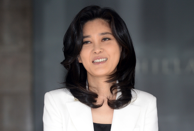 [포토] 미소짓는 이부진 호텔신라 대표이사 사장