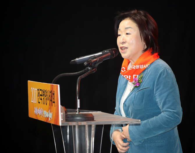 심상정 “안철수, 박근혜 사면 검토?국민을 개돼지로 보는 발상”