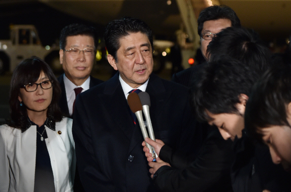 아베 총리, 北 긴장 고조에 “어떤 사태에도 국민 보호”