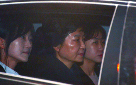 검찰, 朴 5차 옥중조사 시작…마지막 조사 유력(상보)