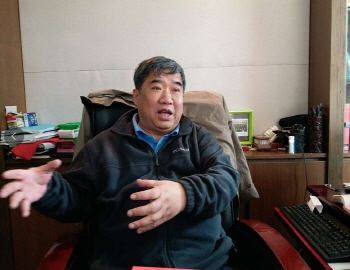②린구이쥔 "트럼프 보호무역, 제 발등 찍는다"