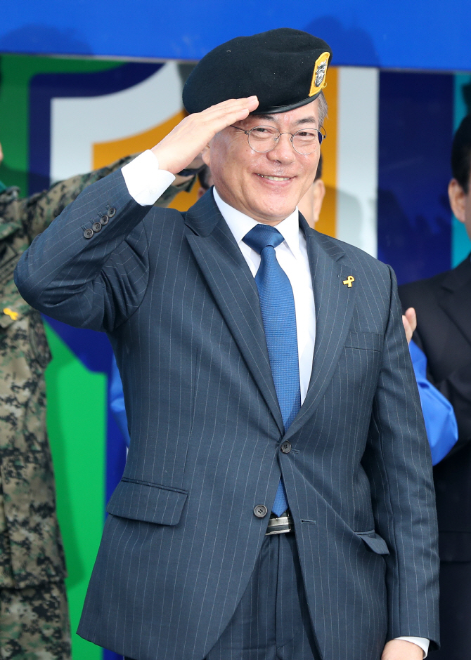 영호남 대결 없다..대구 찾은 文의 자신감